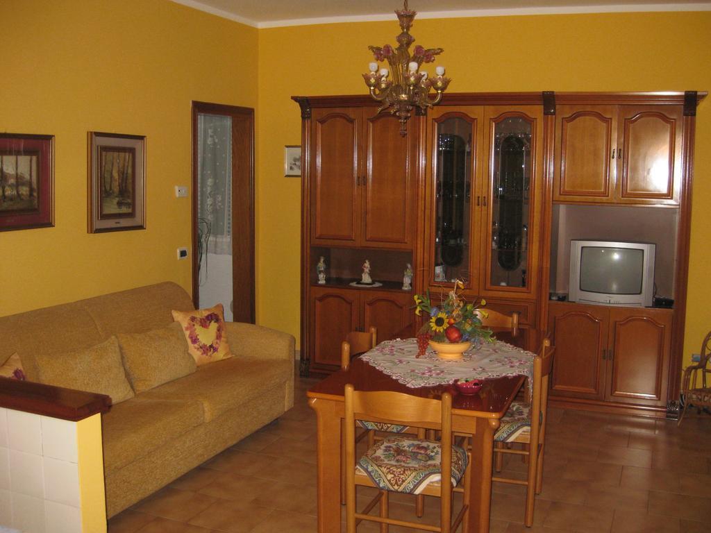 B&B Casa Piva Serravalle  エクステリア 写真